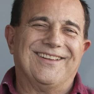 تصویر هنرمند Ray Magliozzi