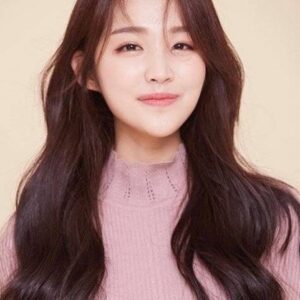 تصویر هنرمند Han Yi Young