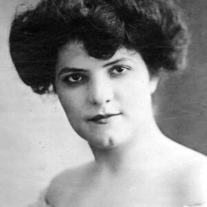 تصویر هنرمند Lillian Kemble-Cooper