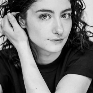 تصویر هنرمند Mackenzie Cardwell