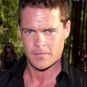 تصویر هنرمند Matt Schulze