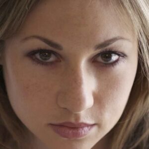 تصویر هنرمند Sarah Agor