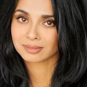 تصویر هنرمند Anjali Jay