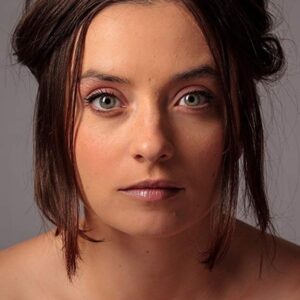 تصویر هنرمند Cosmina Stratan