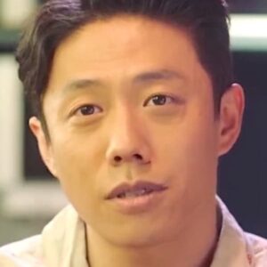 تصویر هنرمند Jeon Jun-woo