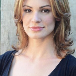 تصویر هنرمند Daisy Betts