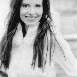 تصویر هنرمند Phoebe Price