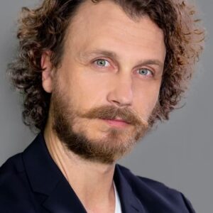 تصویر هنرمند Barna Bokor