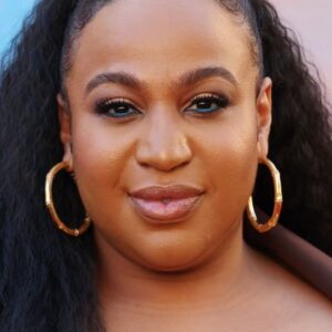 تصویر هنرمند Sophia Nomvete