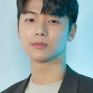 تصویر هنرمند Kang Min-hyuk