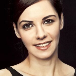 تصویر هنرمند Ahu Türkpençe