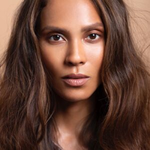 تصویر هنرمند Lesley-Ann Brandt