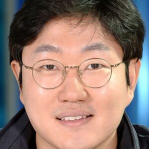 تصویر هنرمند Jeong Dong-yoon