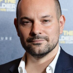 تصویر هنرمند Nick Nevern