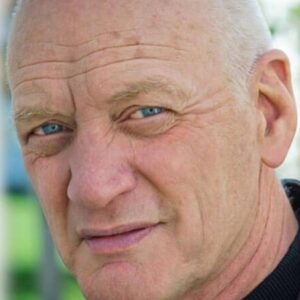 تصویر هنرمند Nigel Bennett