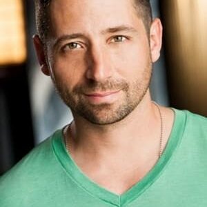 تصویر هنرمند Brian Neal Lucero