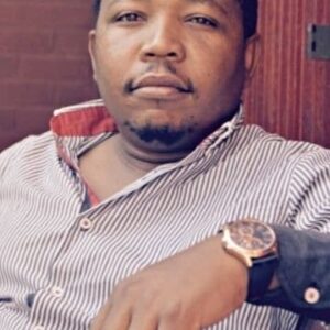 تصویر هنرمند Presley Chweneyagae