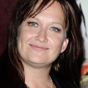 تصویر هنرمند Jennifer Lynch