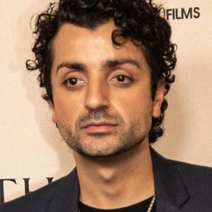 تصویر هنرمند Rahel Romahn