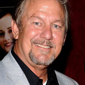 تصویر هنرمند Ernie Lively