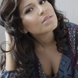 تصویر هنرمند Lizeth Hutchings