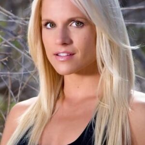 تصویر هنرمند Ashley Rae Trisler