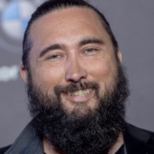 تصویر هنرمند Julius Avery