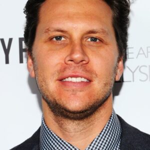 تصویر هنرمند Hayes MacArthur
