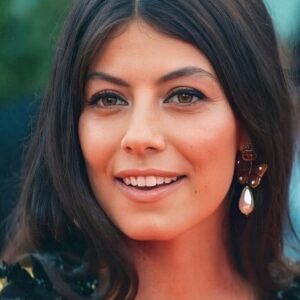 تصویر هنرمند Alessandra Mastronardi