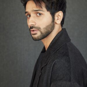 تصویر هنرمند Vardhan Puri