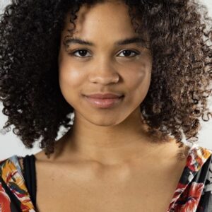 تصویر هنرمند Hana Huggins