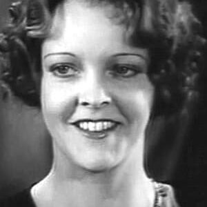 تصویر هنرمند Carmen Laroux