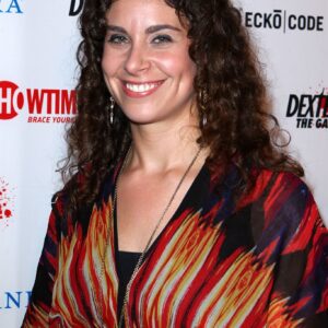 تصویر هنرمند Lauren Gussis