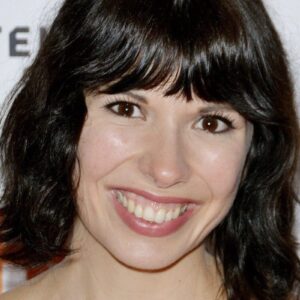 تصویر هنرمند Zoe Cooper