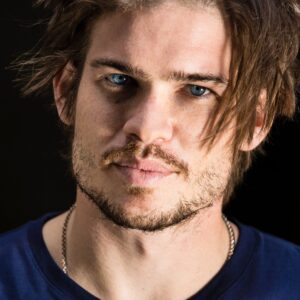 تصویر هنرمند Tyler Johnson