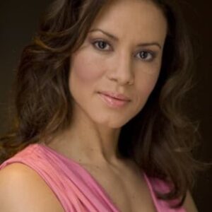 تصویر هنرمند Roxanne Amandez