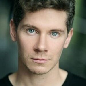 تصویر هنرمند Karl Davies