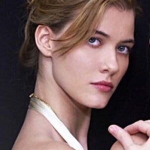 تصویر هنرمند Kim Ormiston