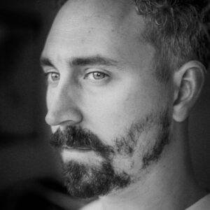 تصویر هنرمند Laurence Love Greed