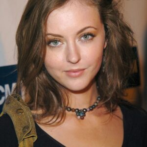 تصویر هنرمند Katharine Isabelle