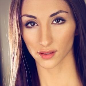 تصویر هنرمند Kristina Asriyan