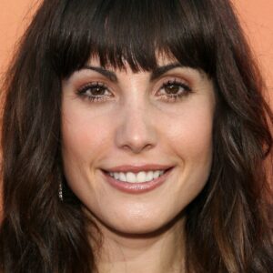تصویر هنرمند Carly Pope