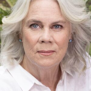 تصویر هنرمند Sheilagh Weymouth