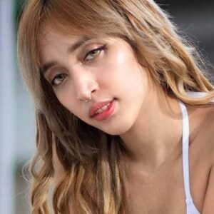 تصویر هنرمند Aylene Velasco