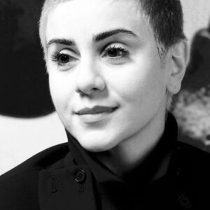 تصویر هنرمند Mania Akbari