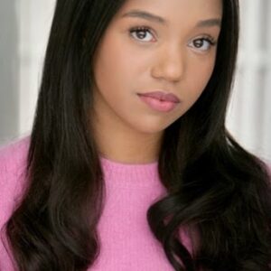 تصویر هنرمند Daphne Blunt