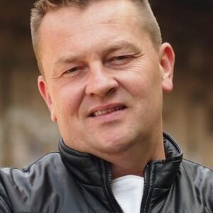 تصویر هنرمند Sebastian Dziubiel