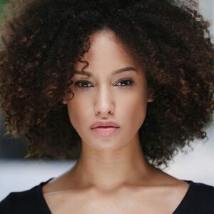 تصویر هنرمند Elarica Johnson