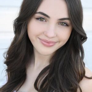 تصویر هنرمند Zoe Cali