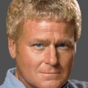 تصویر هنرمند Russ Dillen